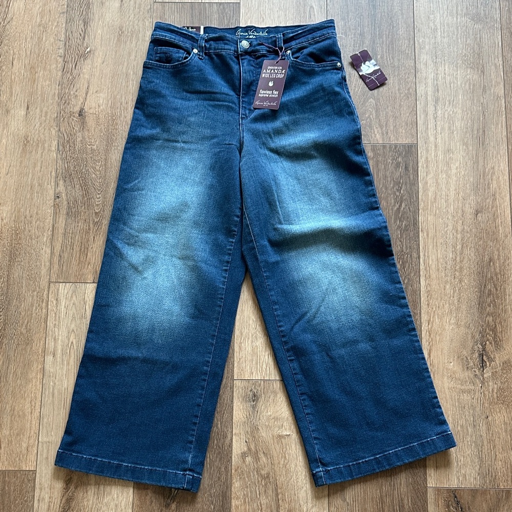 Women’s Gloria Vanderbilt Amanda Wide-Leg Crop Jeans in Blue in size 8
